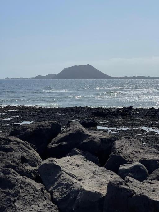 Oceano Azul Luminoso 50 Metros Del Mar En Centro Διαμέρισμα Κοραλέχο Εξωτερικό φωτογραφία